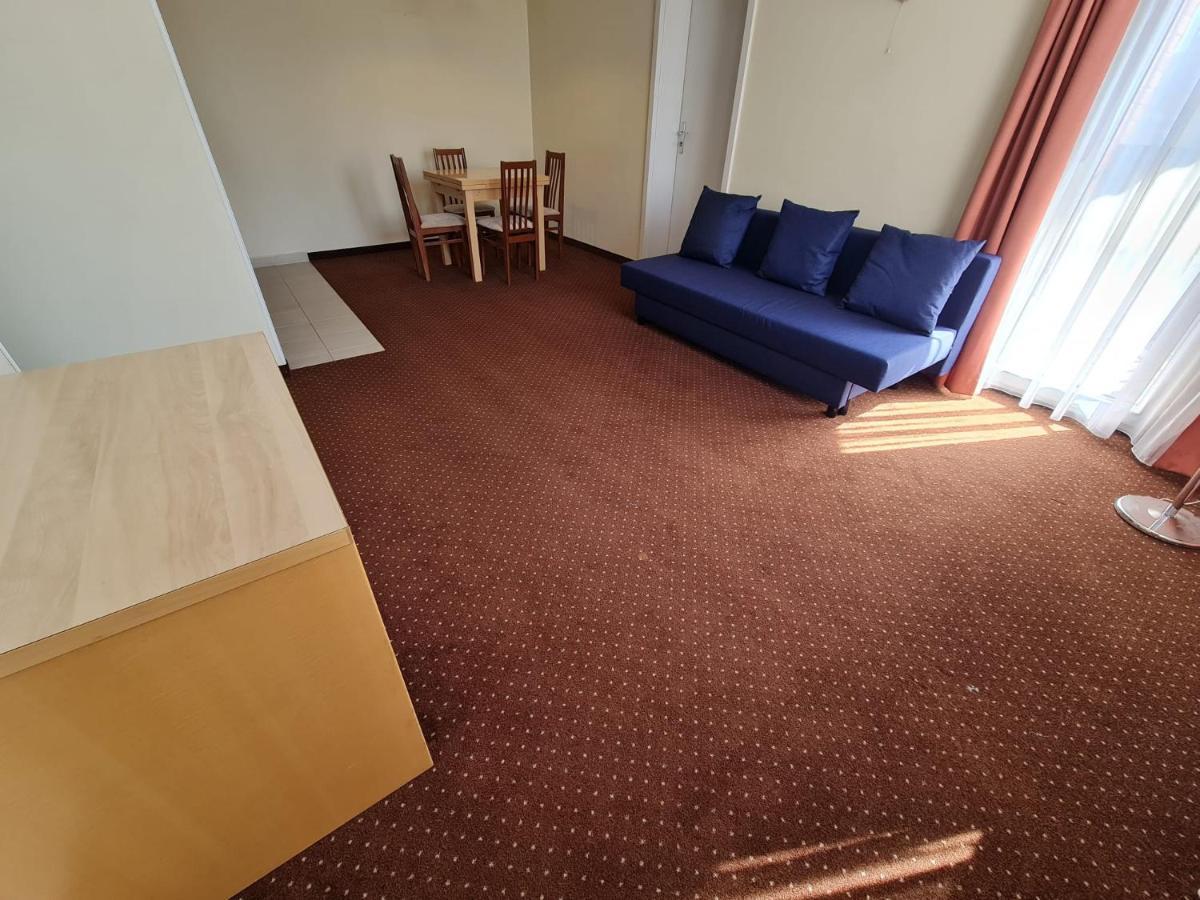 10Q - Z6 Apartament 701 Warschau Buitenkant foto